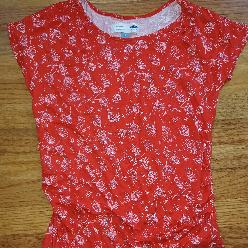 Old navy maternity blouse